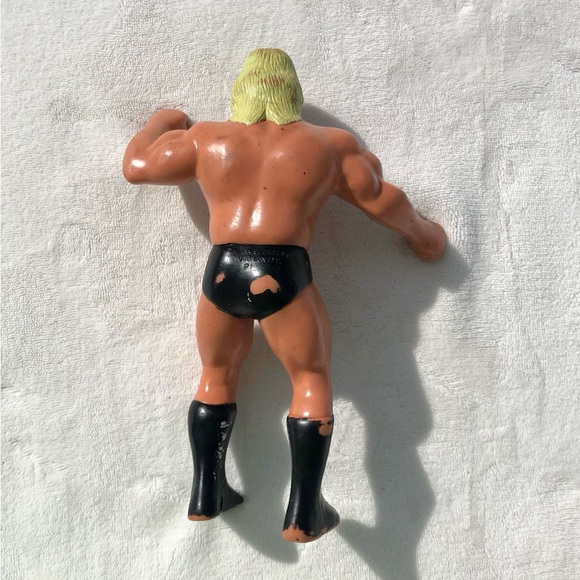 Vintage 1985 Greg “The Hammer” Valentine WWF Wrestling Action Figure - Picture 6 of 9